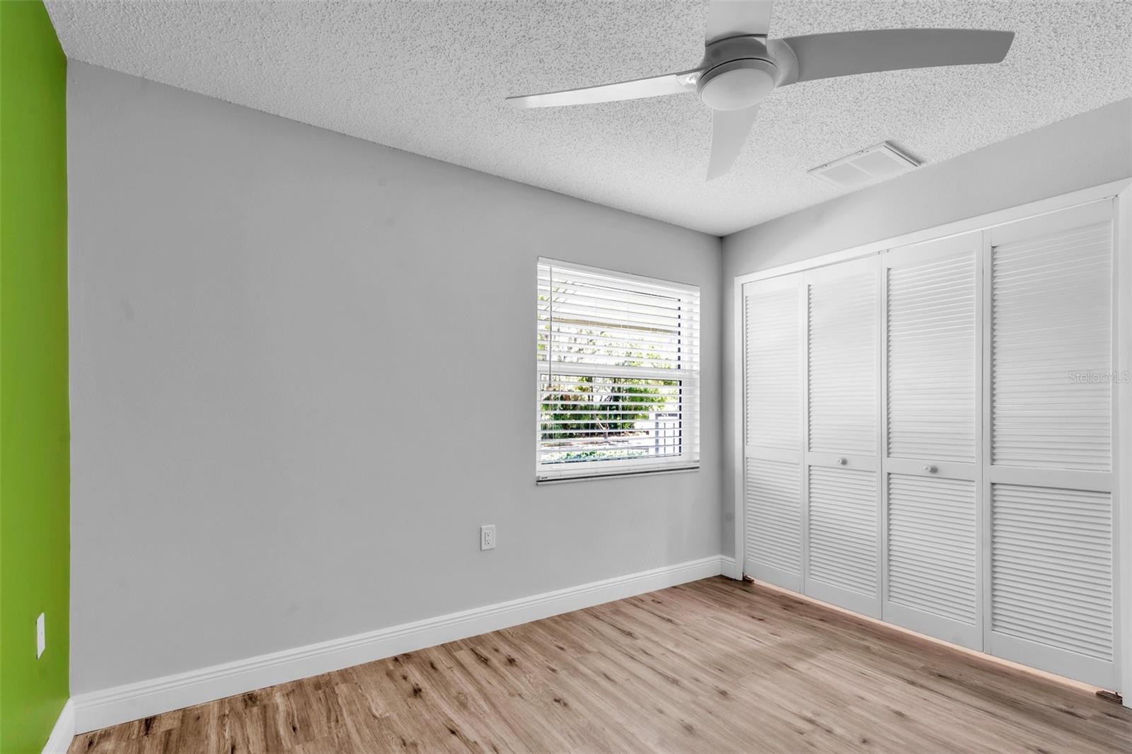 Image 33 of 48 For 600 Woodlands Drive