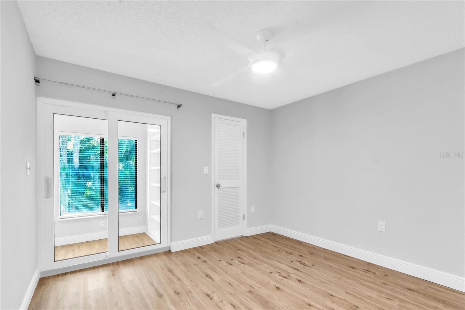 Image 35 of 48 For 600 Woodlands Drive