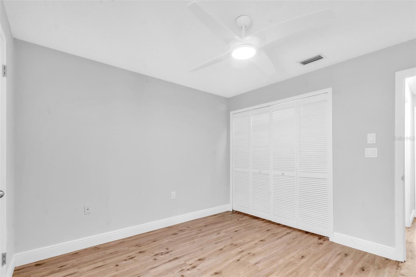 Image 36 of 48 For 600 Woodlands Drive