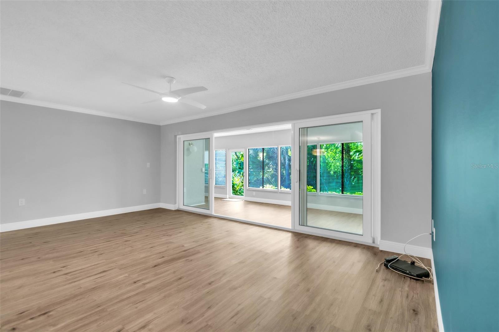 Image 8 of 48 For 600 Woodlands Drive