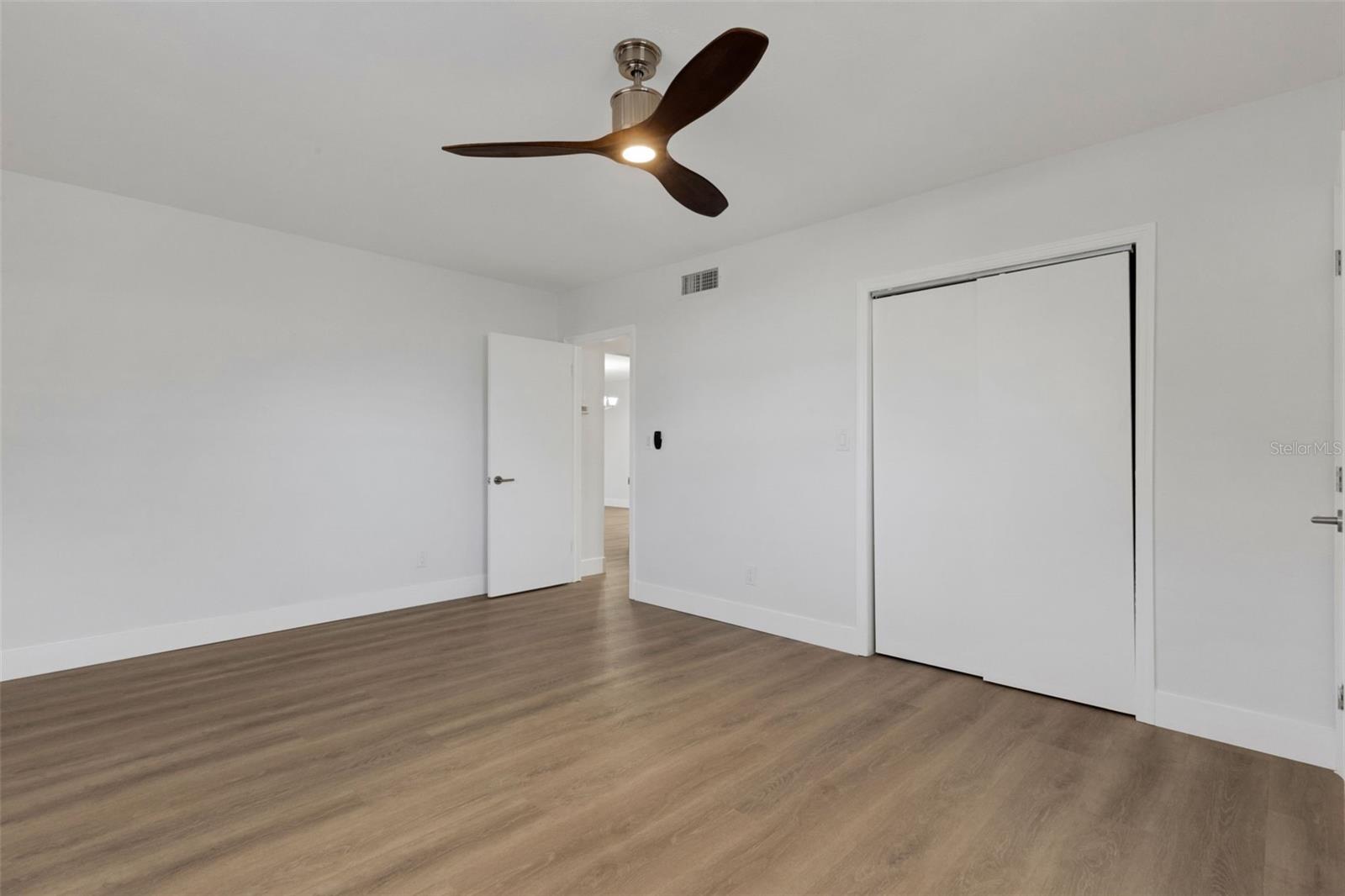 Image 27 of 62 For 7912 Garden Drive N