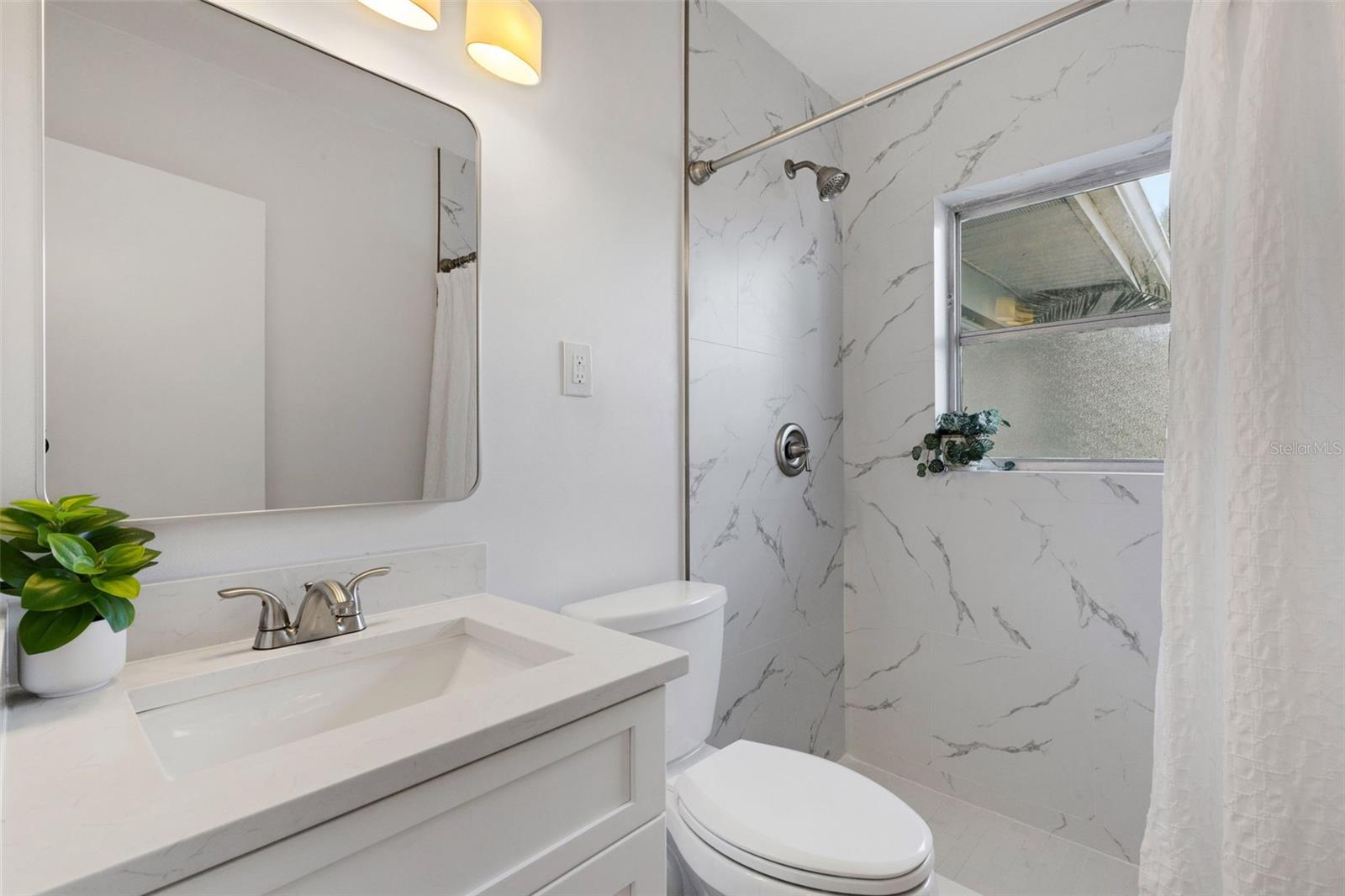 Image 36 of 62 For 7912 Garden Drive N