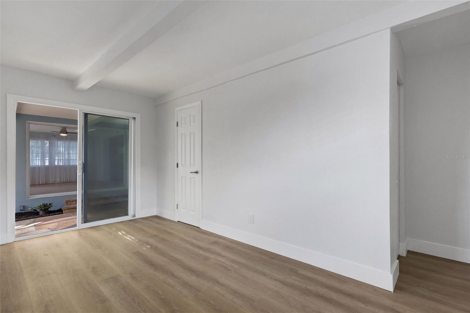 Image 41 of 62 For 7912 Garden Drive N