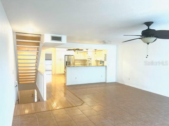 Image 5 of 35 For 521 Pinellas Bayway S 202