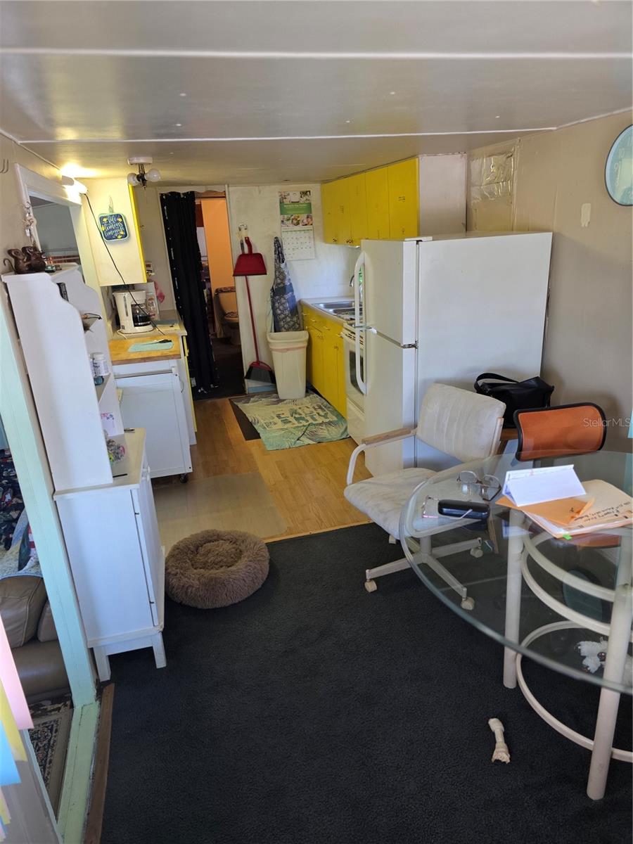 Image 7 of 21 For 1106 51st Avenue W