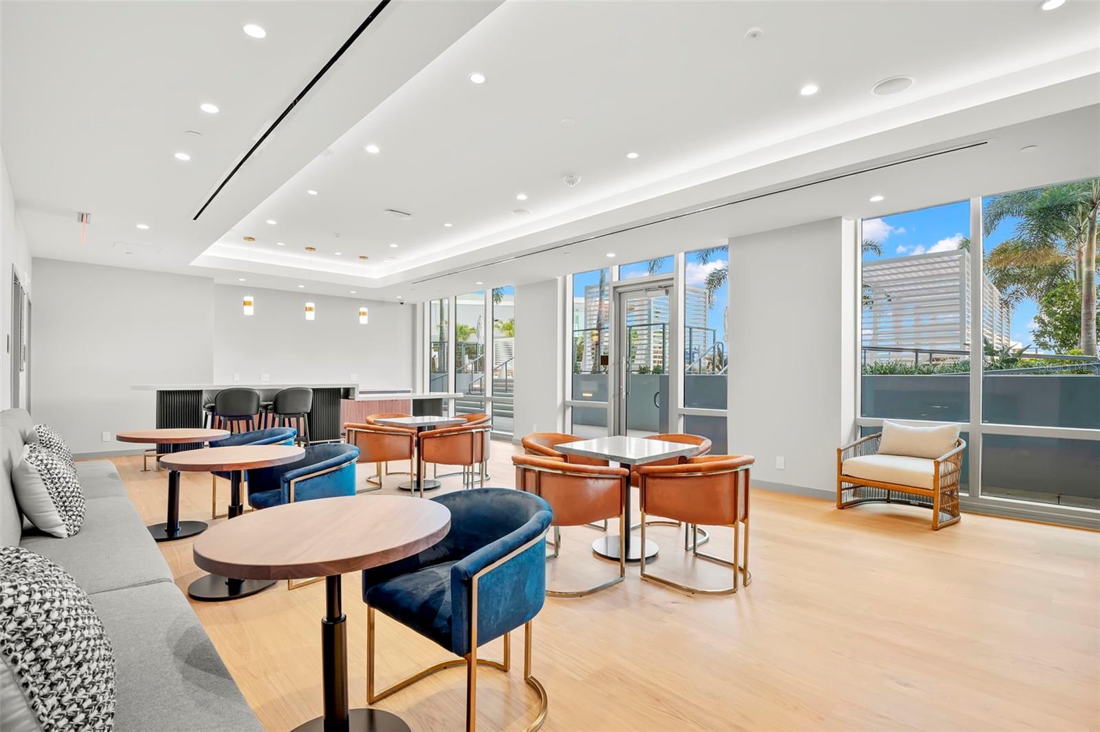 Image 60 of 63 For 400 Central Avenue 1709