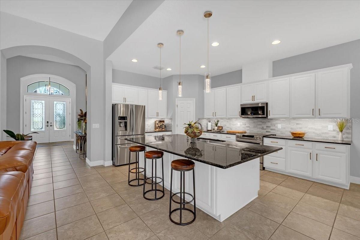 Image 10 of 38 For 13818 Moonstone Canyon Drive