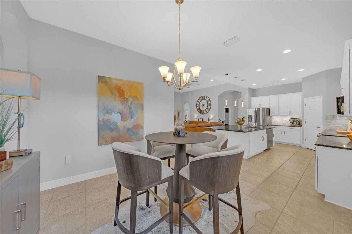 Image 23 of 38 For 13818 Moonstone Canyon Drive