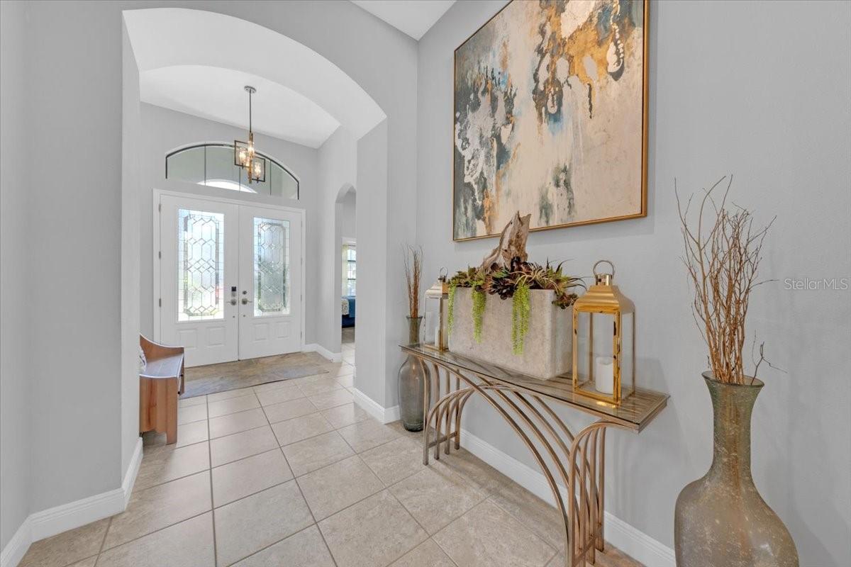 Image 5 of 38 For 13818 Moonstone Canyon Drive