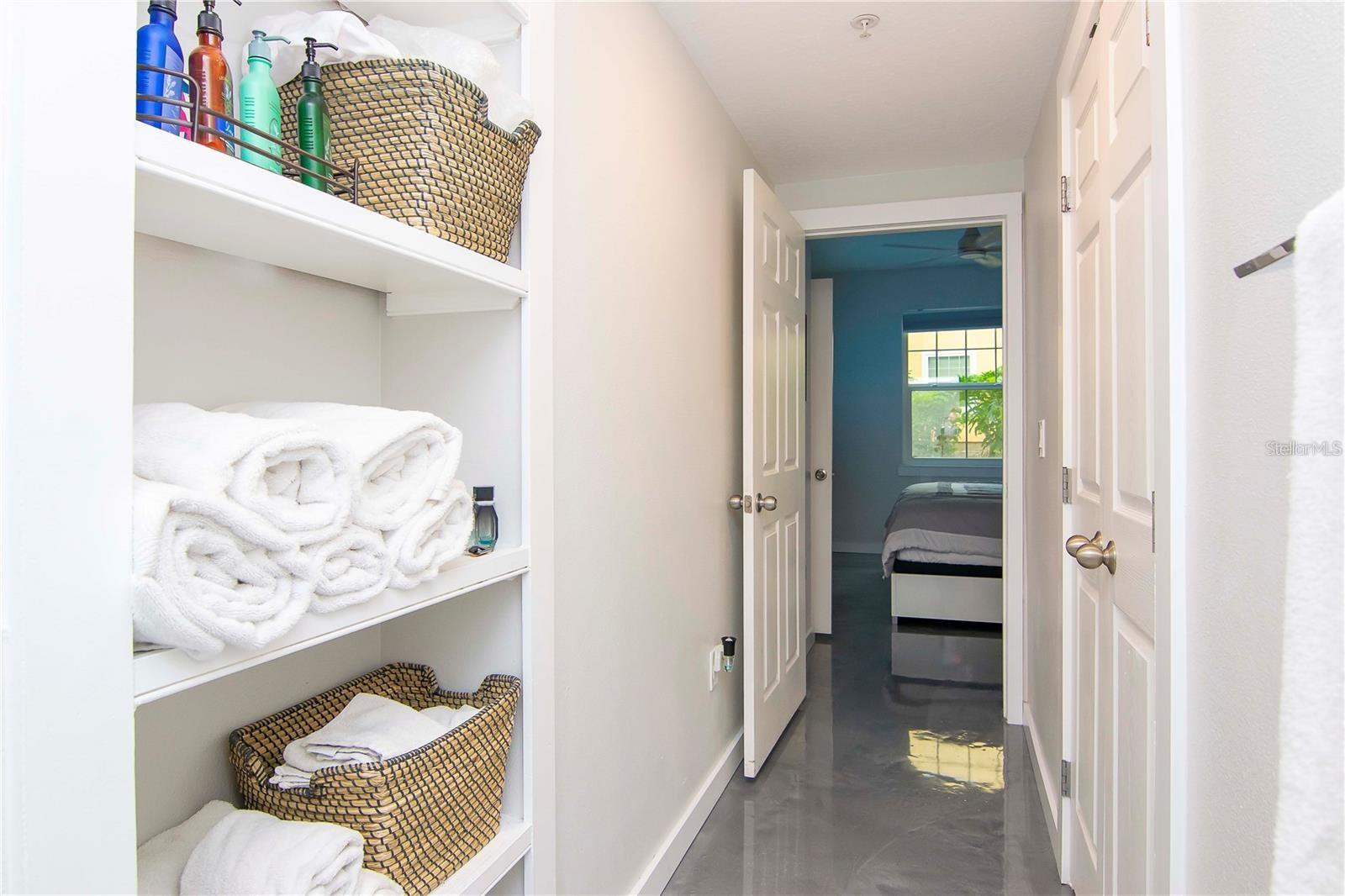 Image 11 of 28 For 1810 Palm Avenue 4107