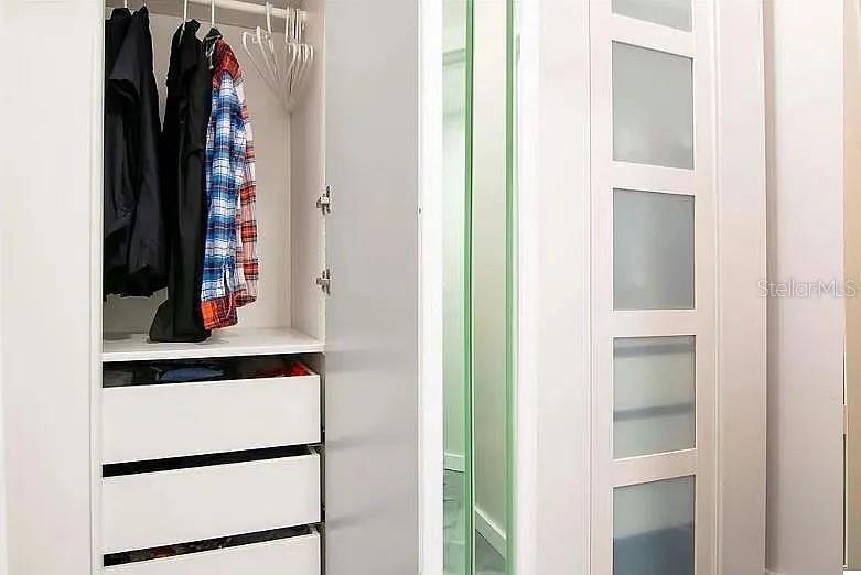 Image 16 of 28 For 1810 Palm Avenue 4107