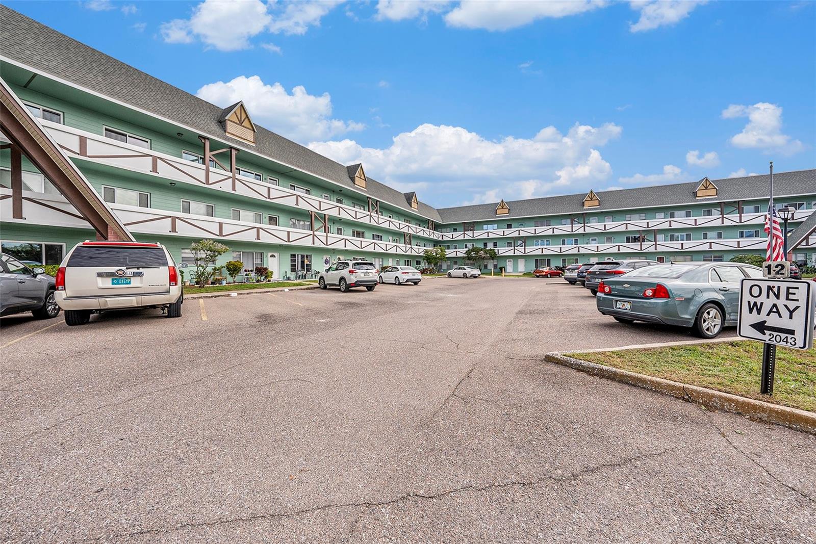 Image 3 of 31 For 2043 Denmark Street 65