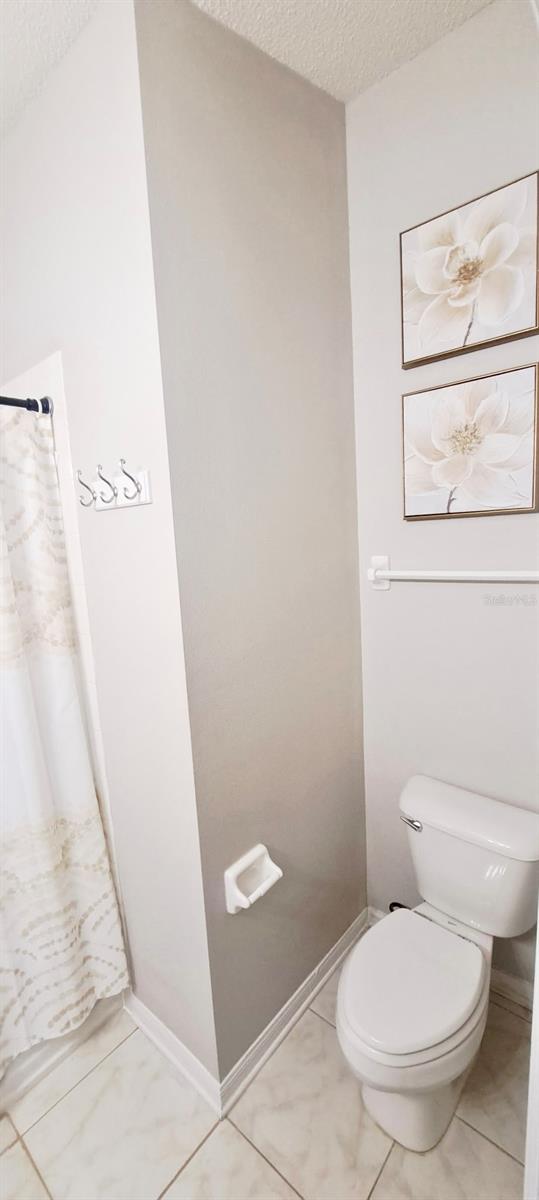 Image 20 of 26 For 6043 Pointe Pleasant Boulevard