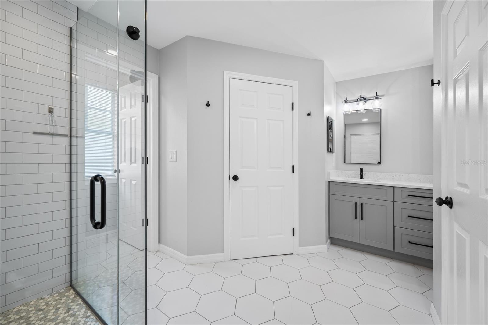 Image 38 of 55 For 2808 Southpointe Lane