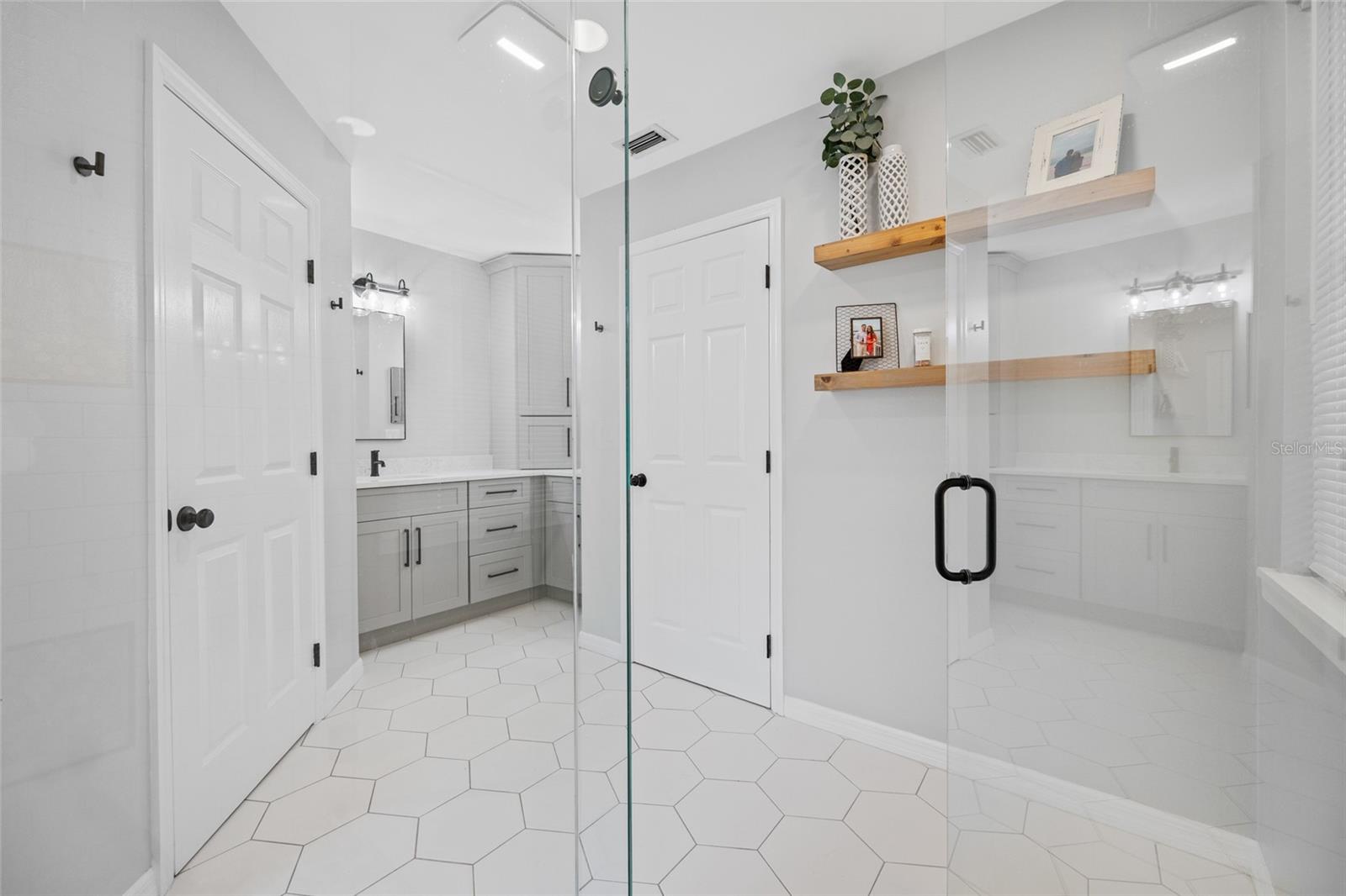 Image 41 of 55 For 2808 Southpointe Lane