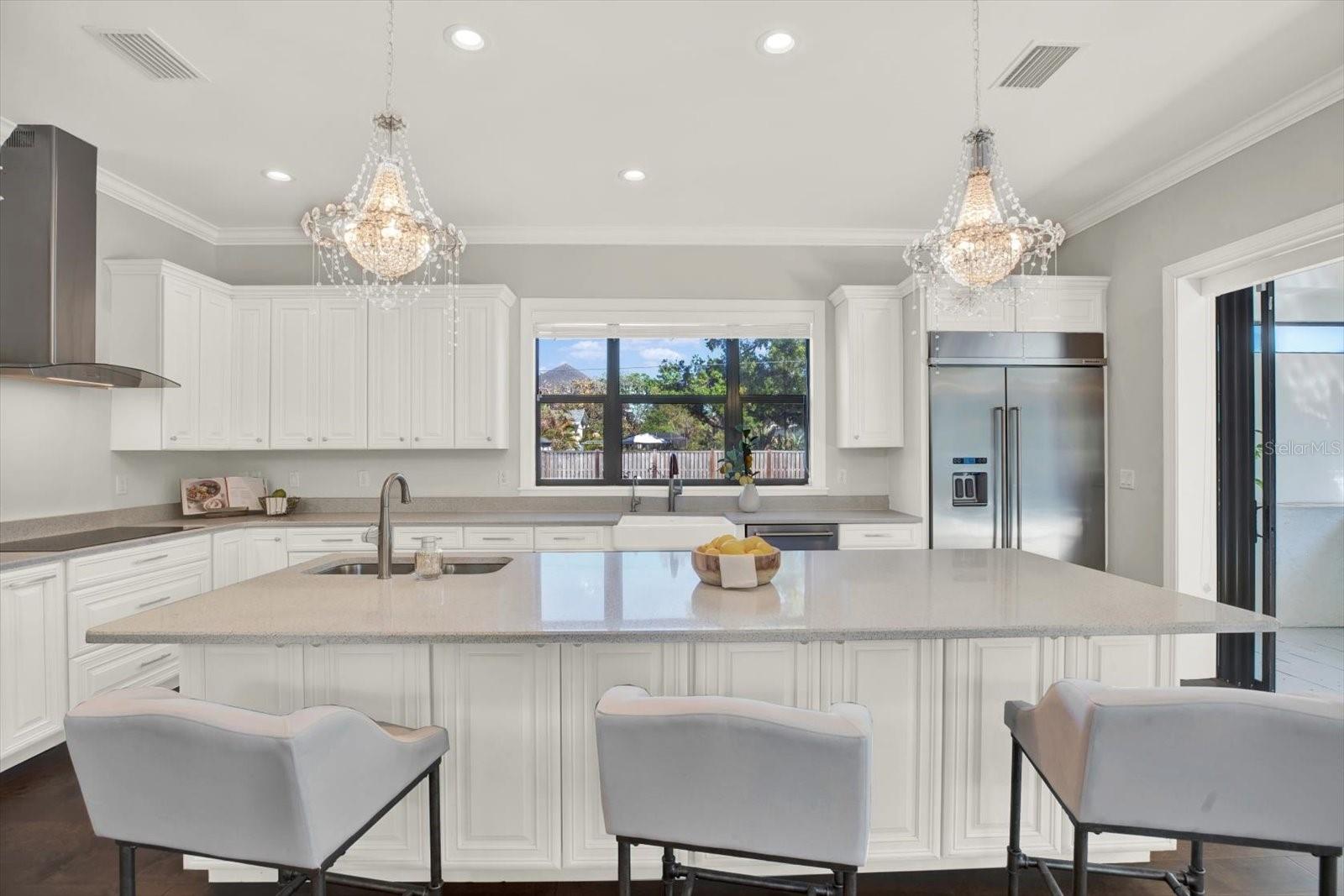 Image 16 of 51 For 3600 San Luis Street