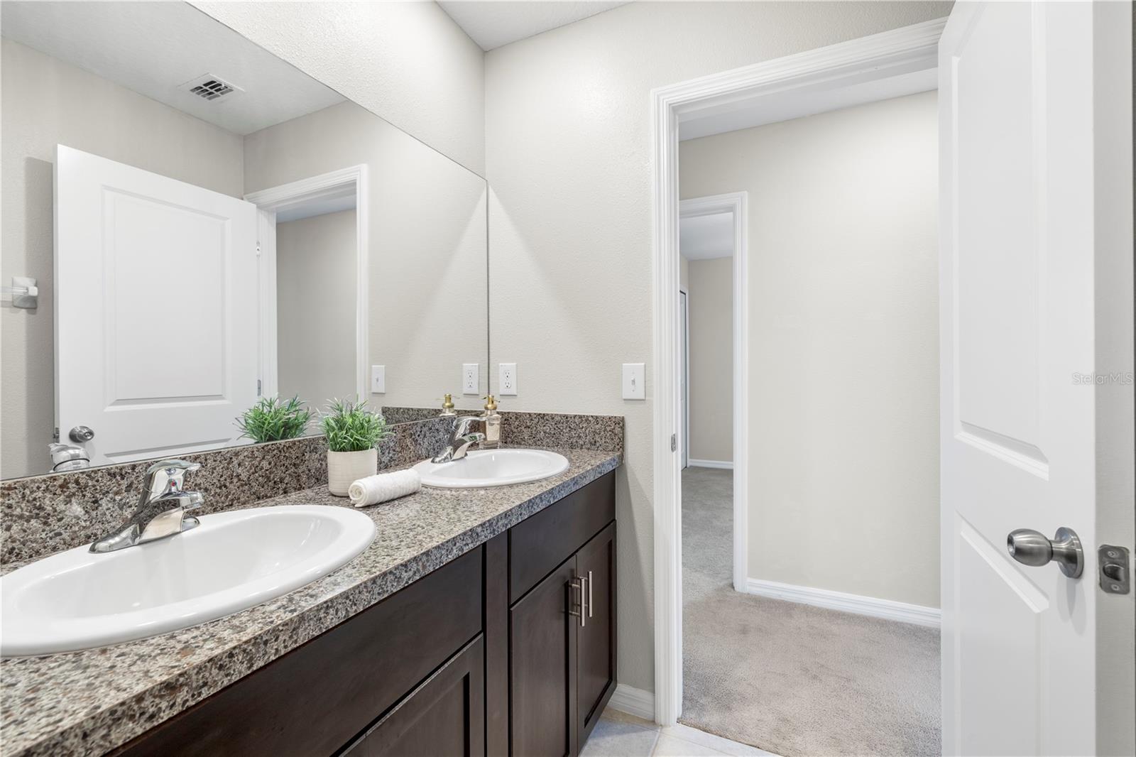 Image 33 of 76 For 7048 Samuel Ivy Drive