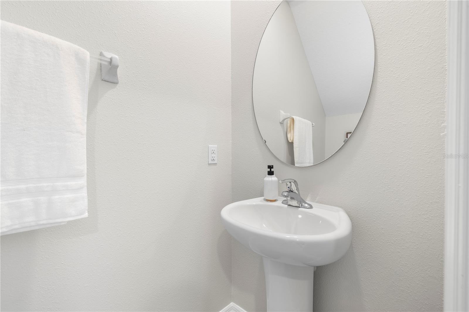 Image 35 of 76 For 7048 Samuel Ivy Drive