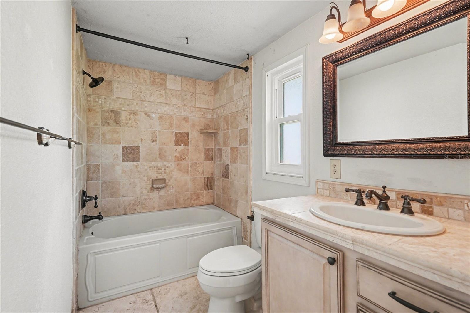 Image 23 of 32 For 1310 Country Elm Court