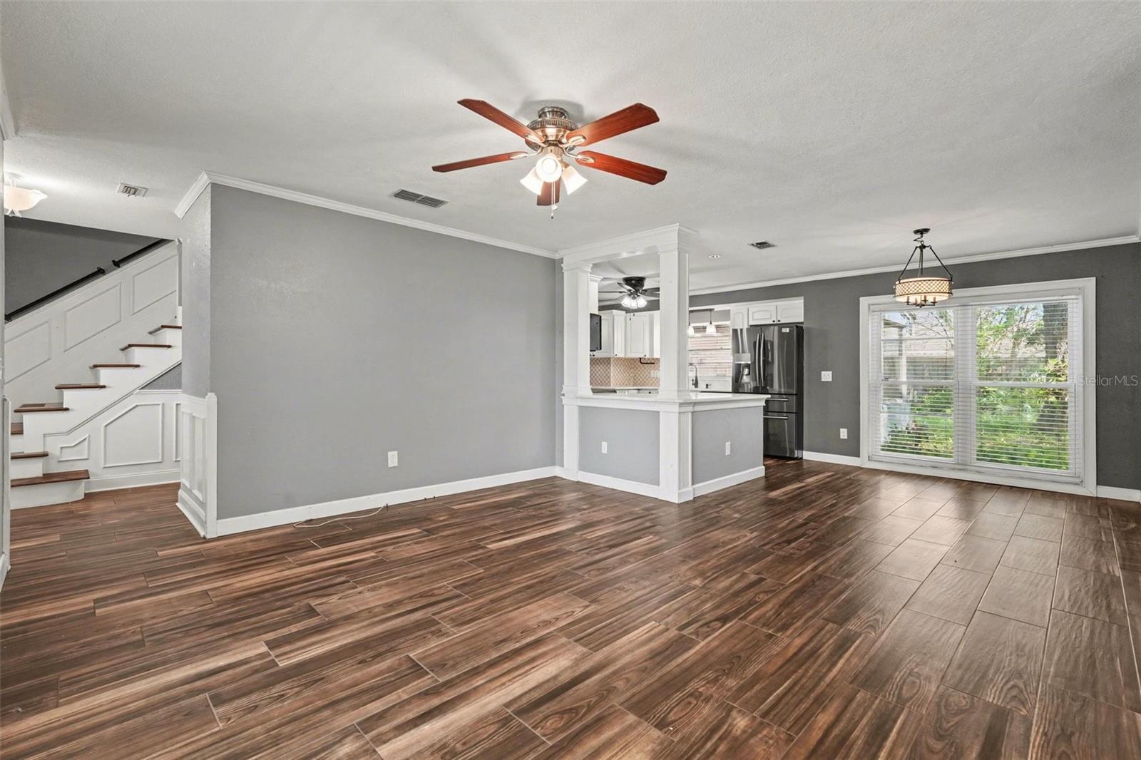 Image 5 of 32 For 1310 Country Elm Court