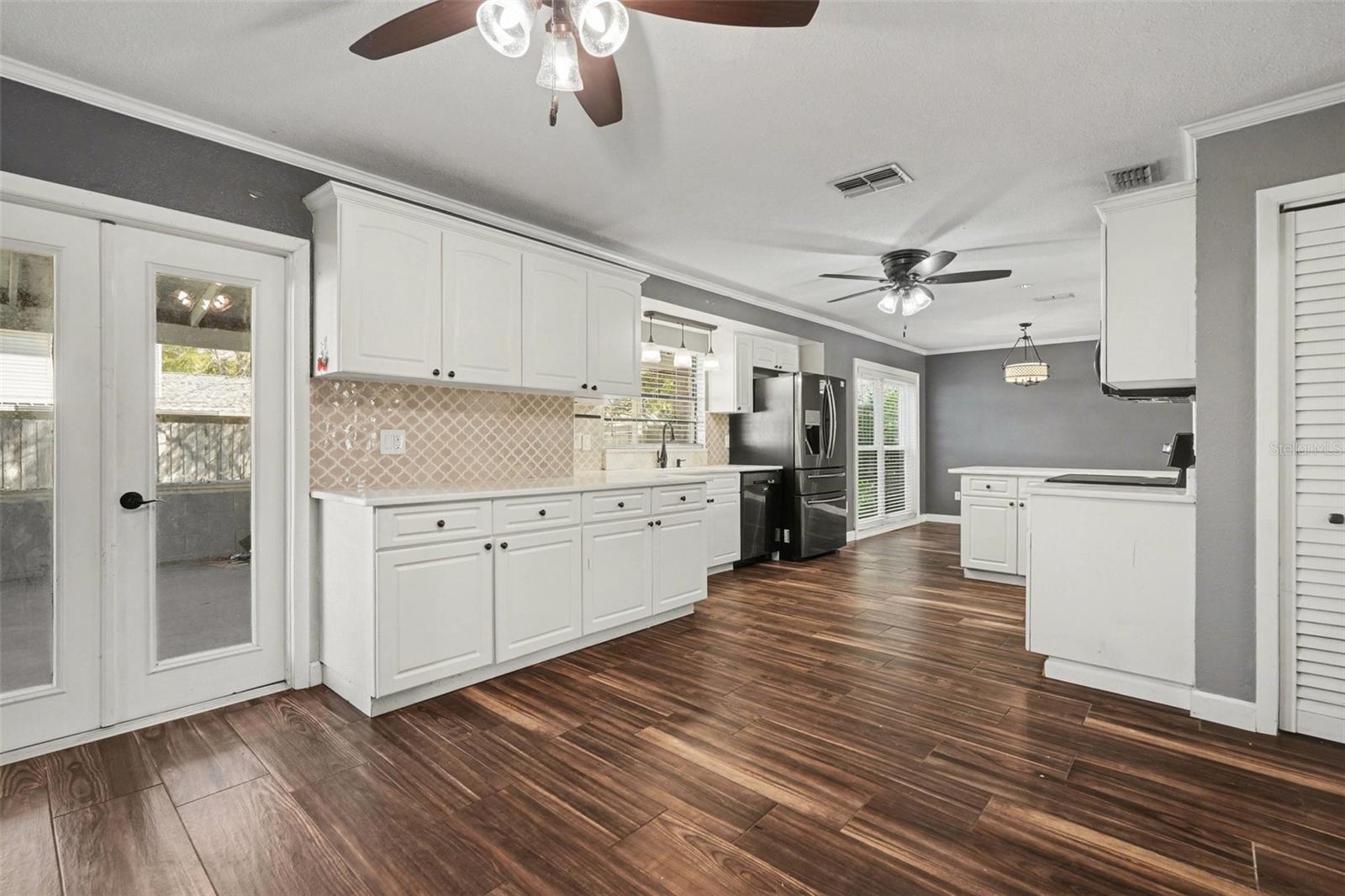 Image 8 of 32 For 1310 Country Elm Court