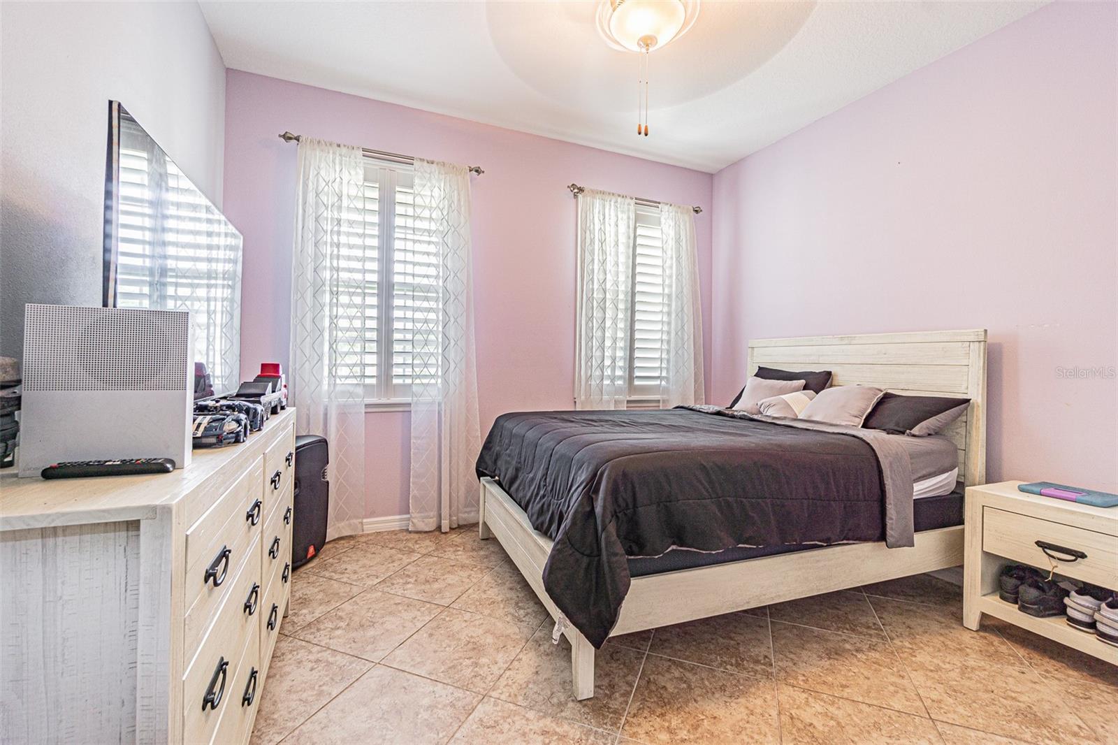 Listing photo id 15 for 10627 Scenic Hollow Drive