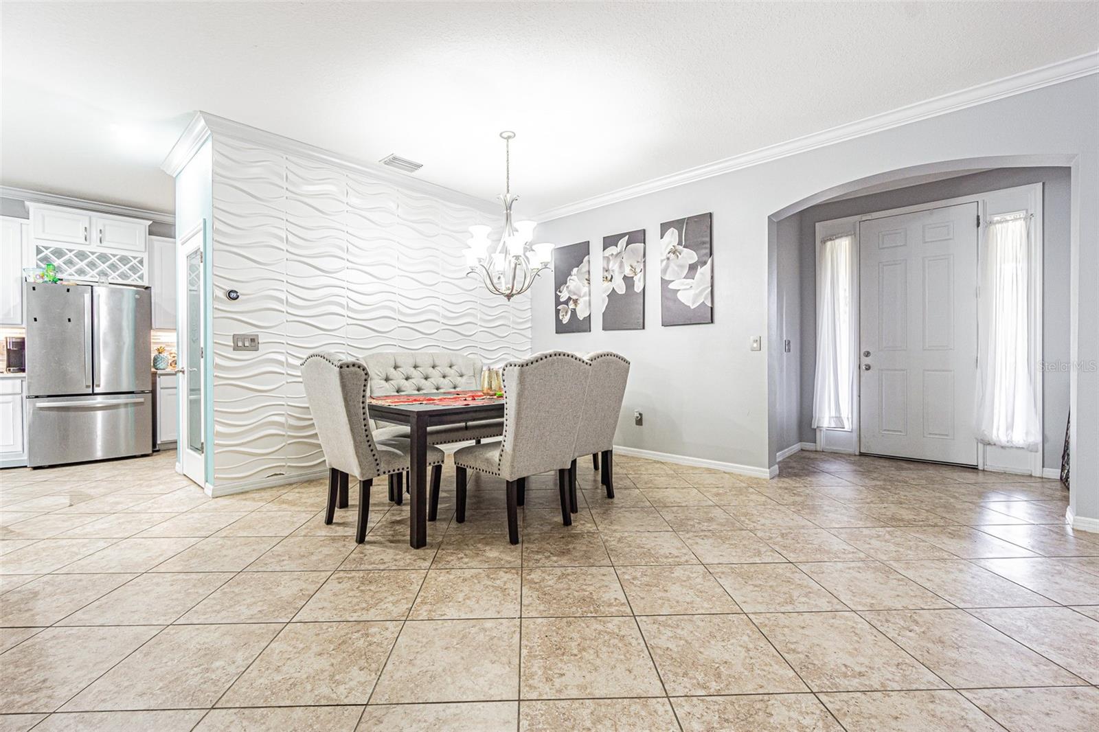 Listing photo id 7 for 10627 Scenic Hollow Drive