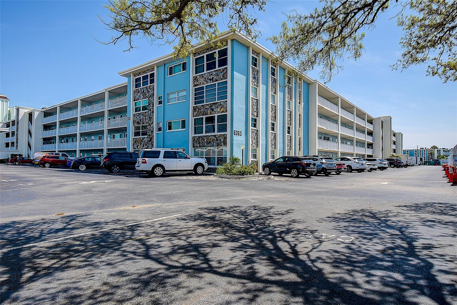 Image 2 of 29 For 6363 Gulf Winds Drive 327