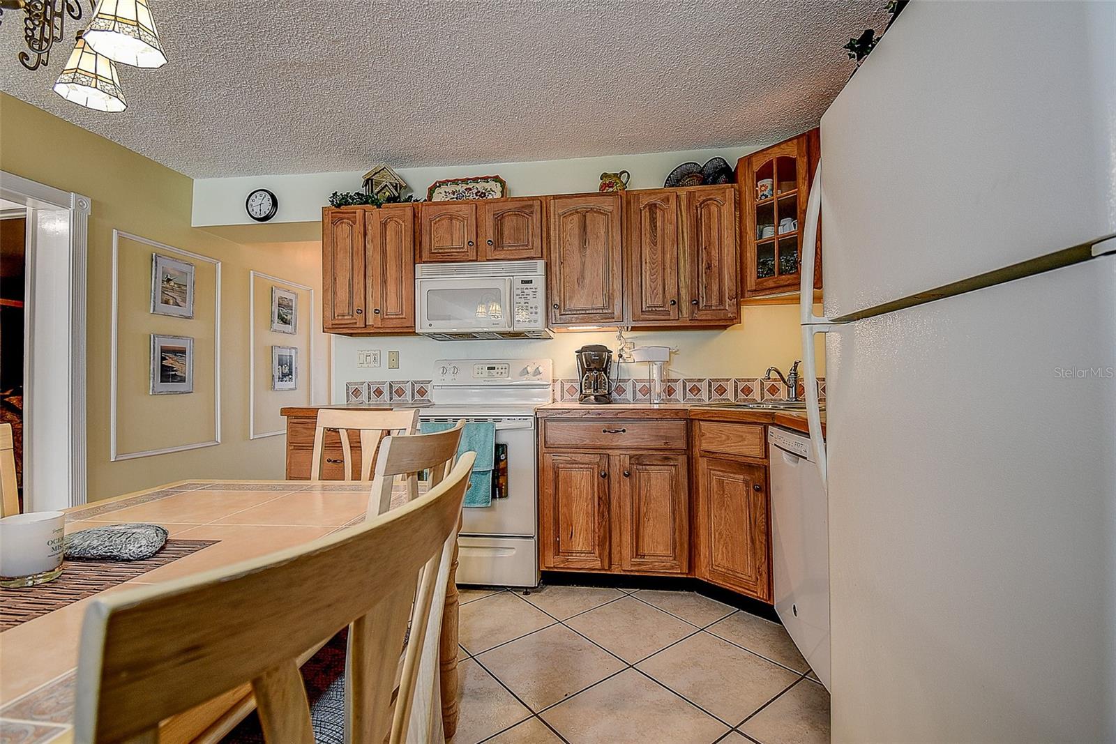 Image 8 of 29 For 6363 Gulf Winds Drive 327