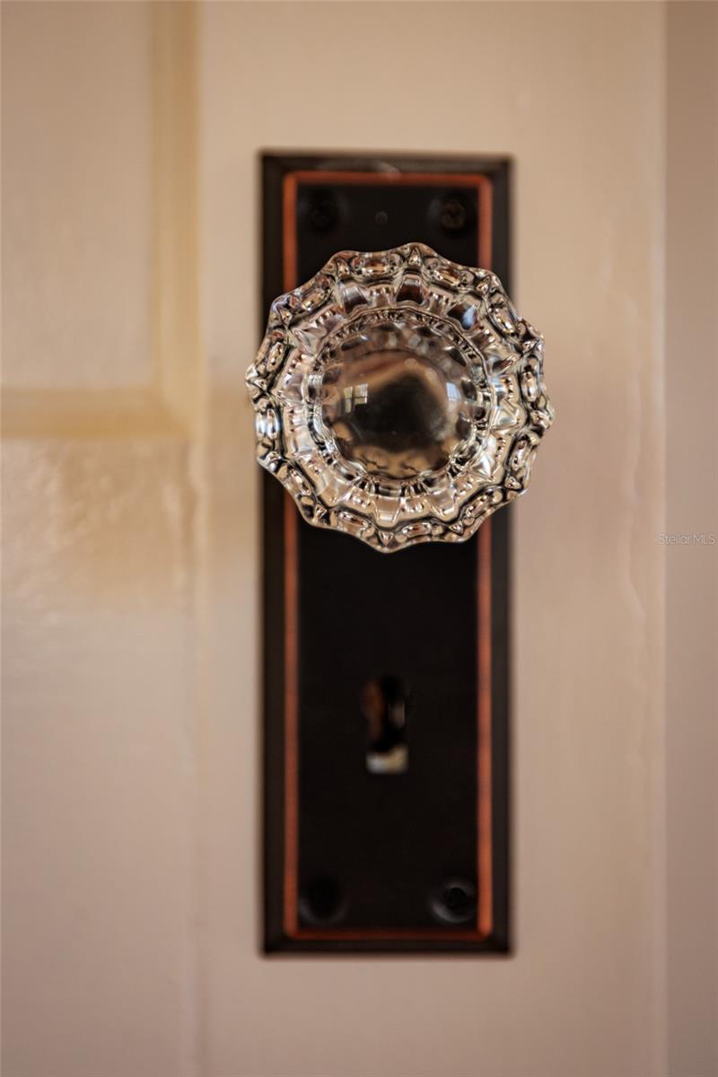 Image 33 of 46 For 756 17th Avenue Ne