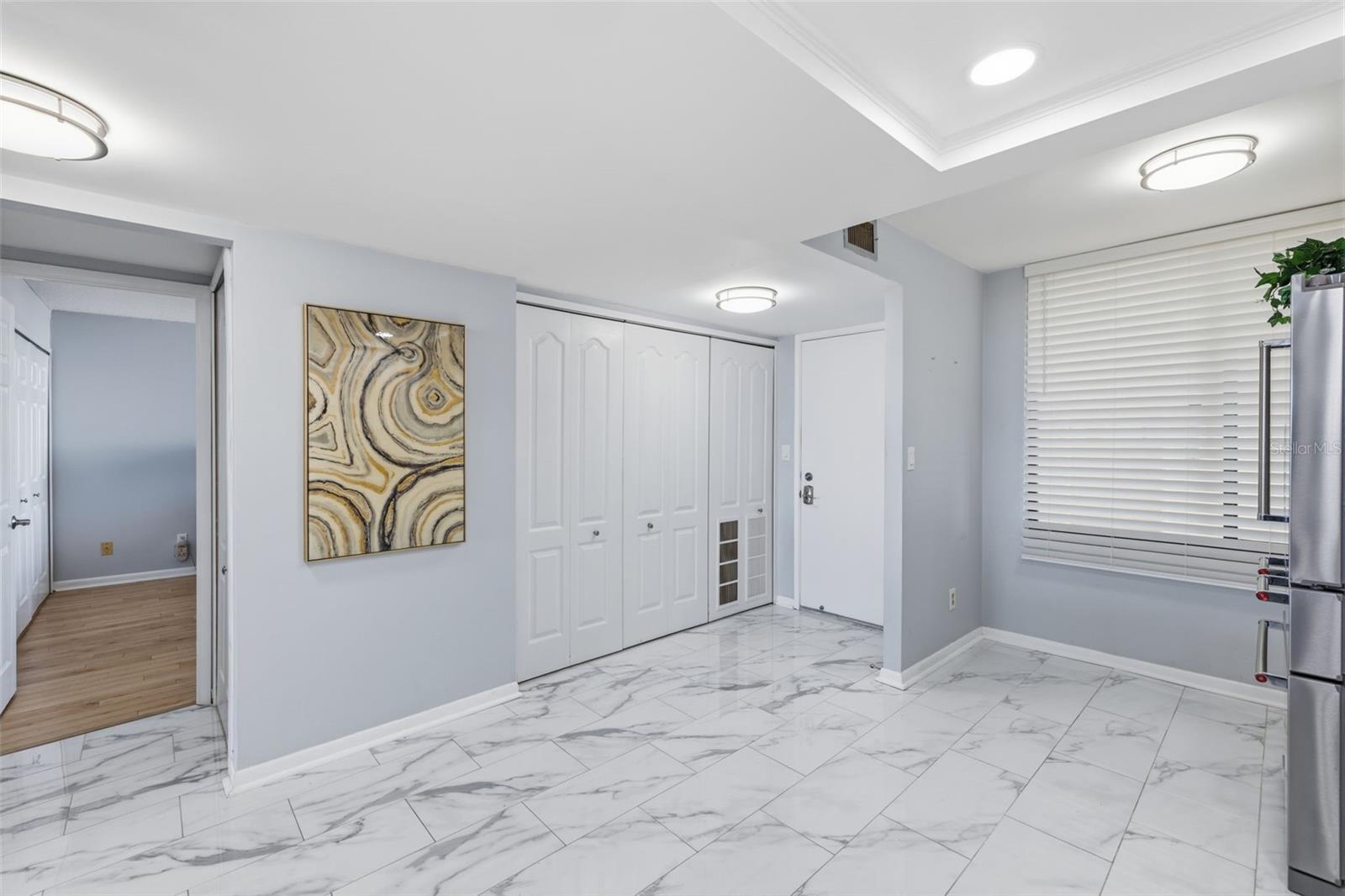 Image 11 of 59 For 9495 Blind Pass Road 905