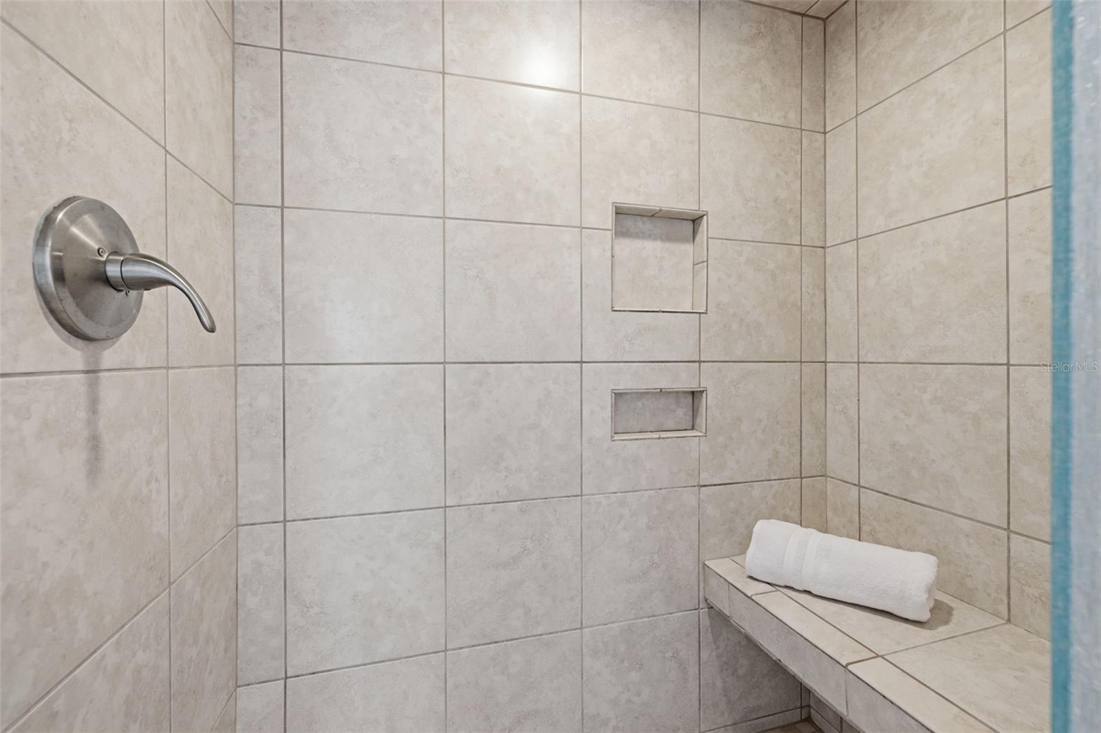 Image 22 of 59 For 9495 Blind Pass Road 905