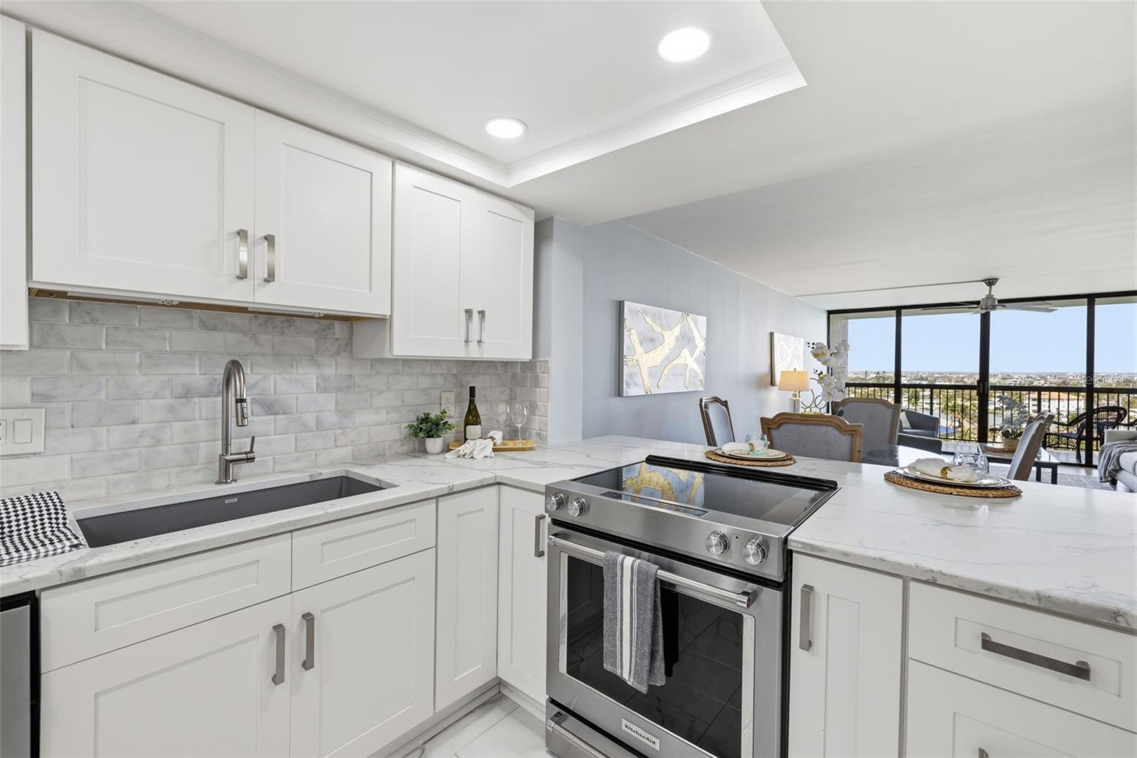 Image 24 of 59 For 9495 Blind Pass Road 905