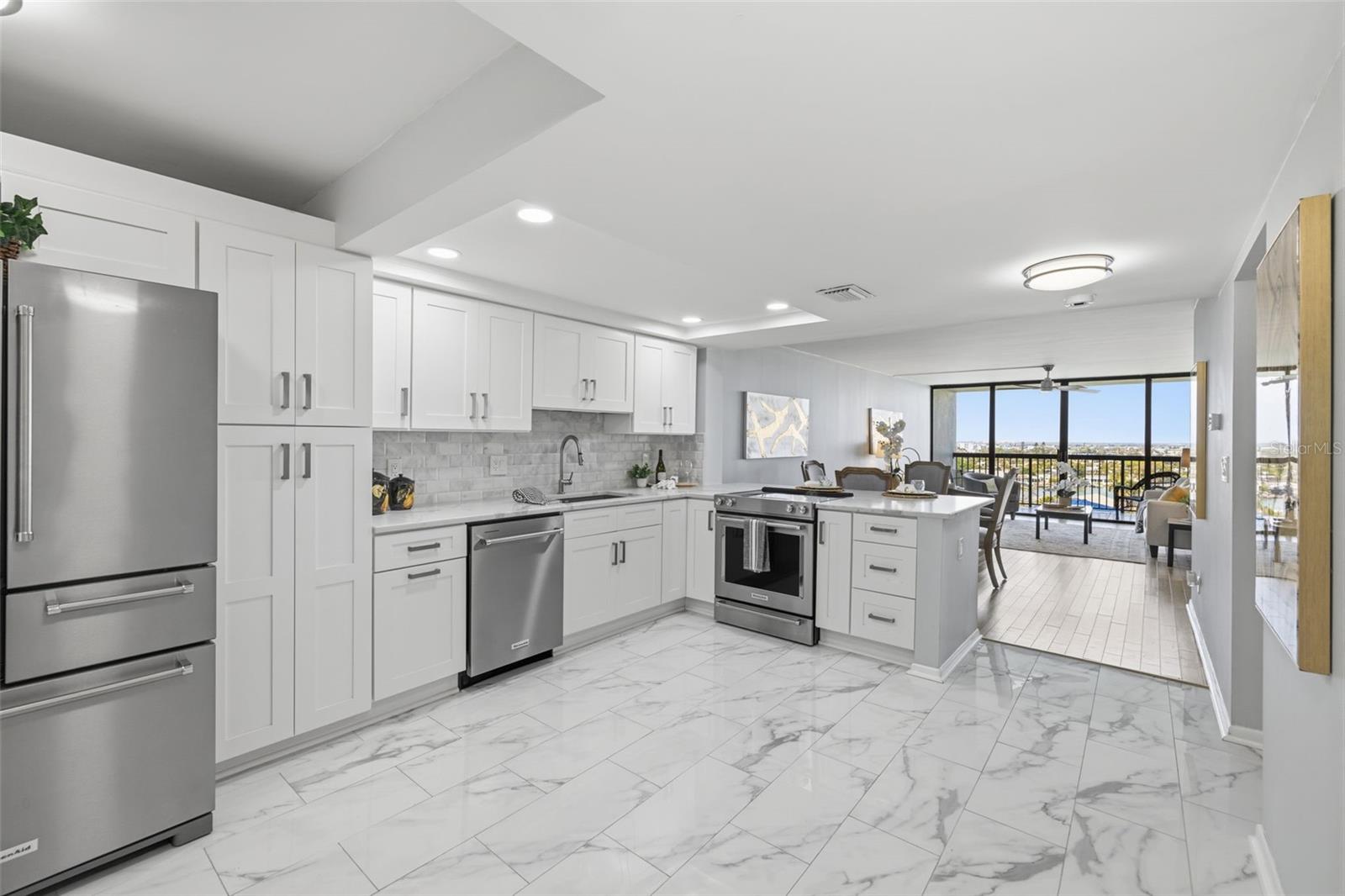 Image 4 of 59 For 9495 Blind Pass Road 905