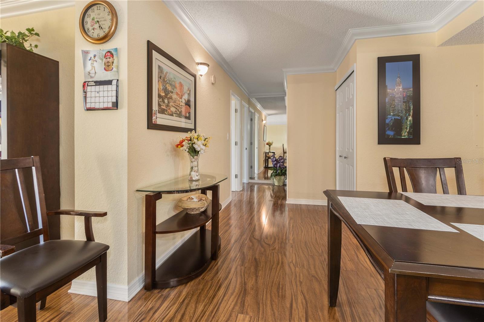 Image 24 of 39 For 830 Gulfview Boulevard 501