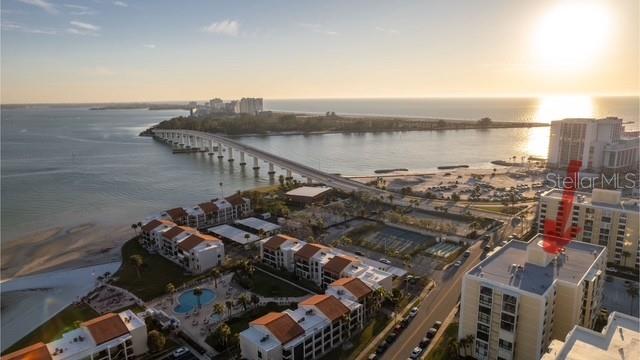 Image 6 of 39 For 830 Gulfview Boulevard 501