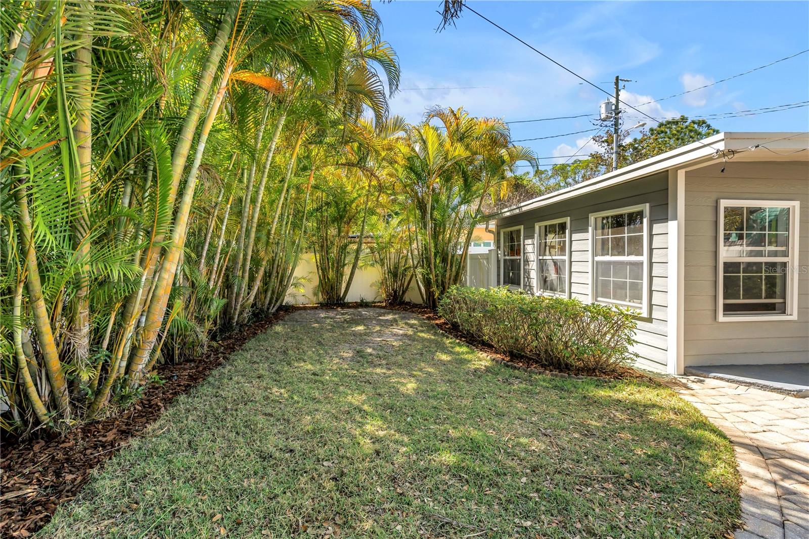 Image 26 of 38 For 126 30th Avenue N