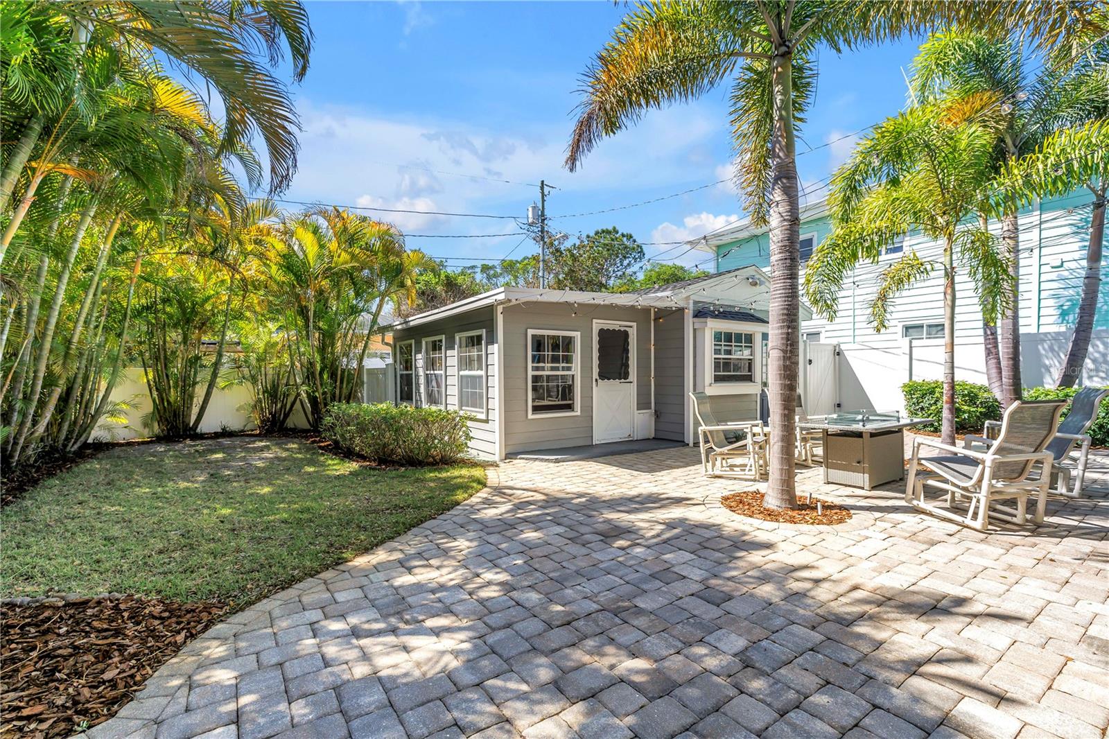 Image 27 of 38 For 126 30th Avenue N