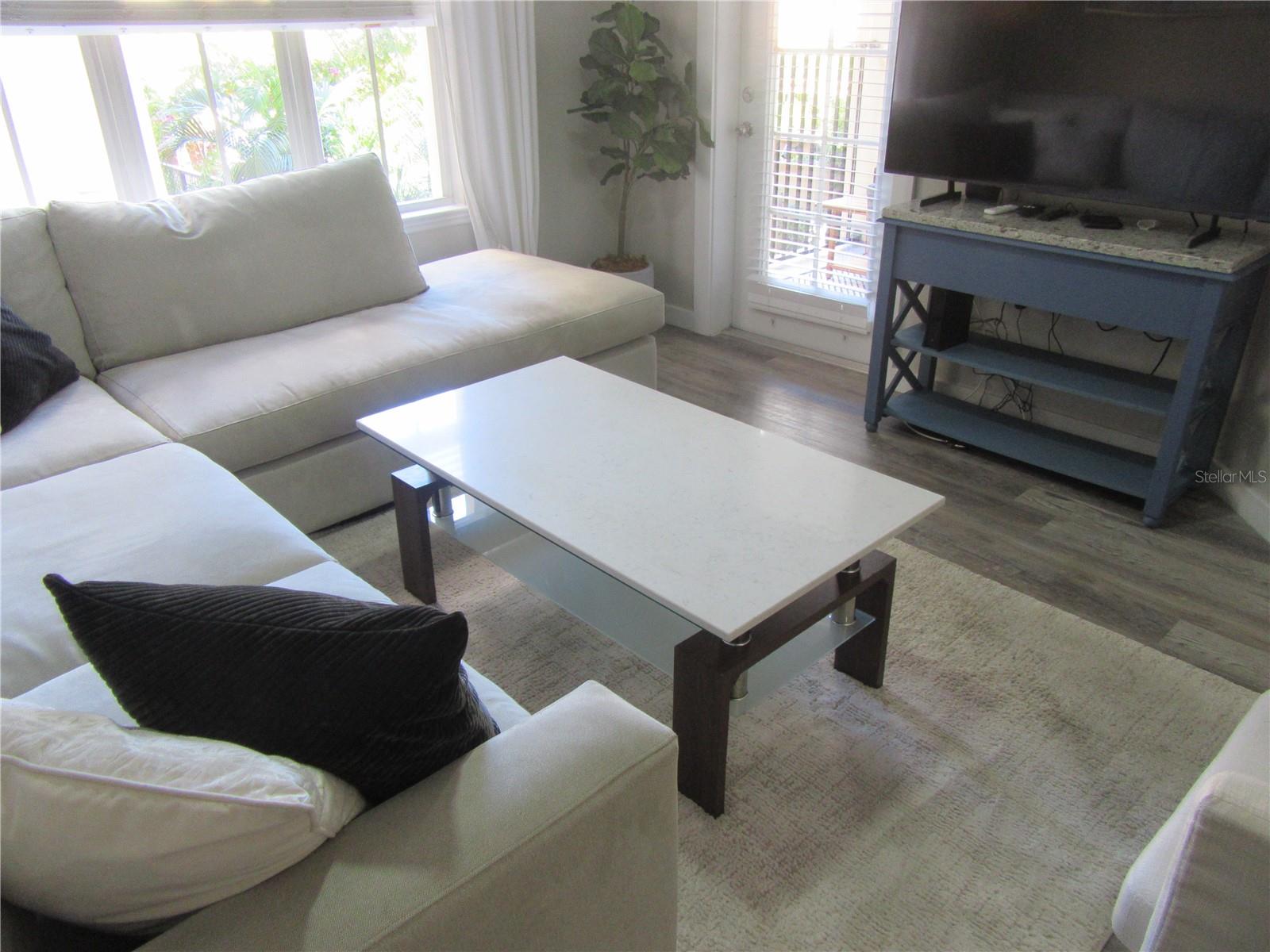 Image 28 of 52 For 200 4th Avenue S 209