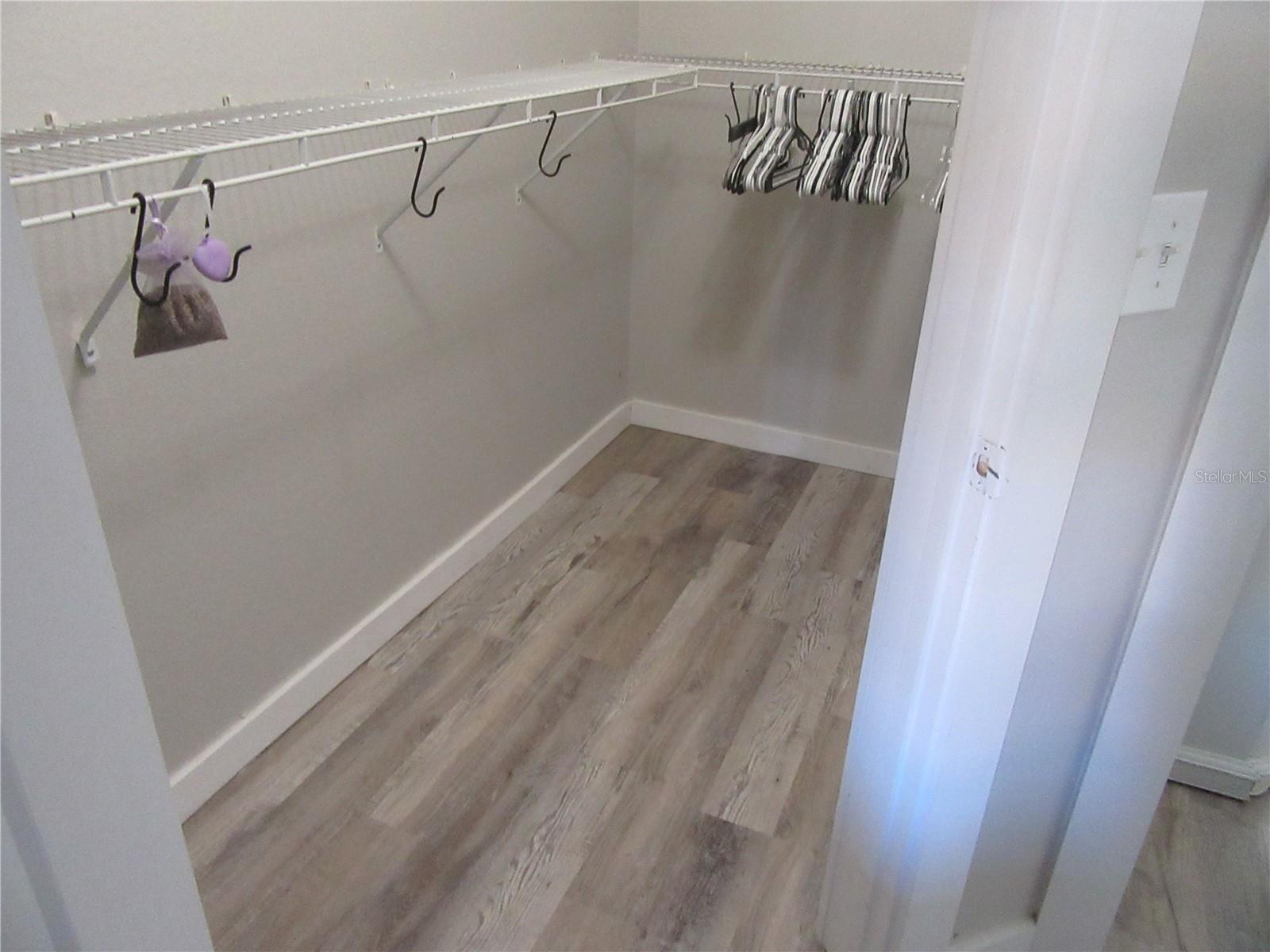 Image 34 of 52 For 200 4th Avenue S 209