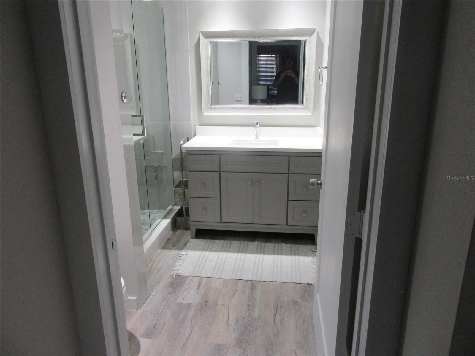 Image 35 of 52 For 200 4th Avenue S 209