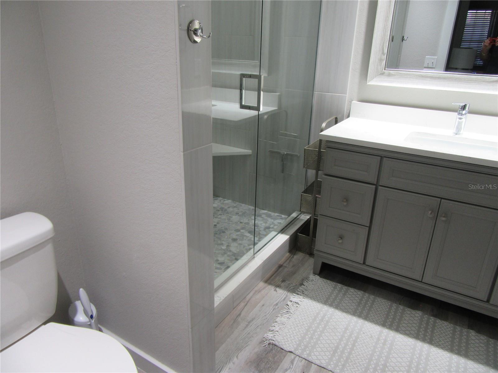 Image 37 of 52 For 200 4th Avenue S 209