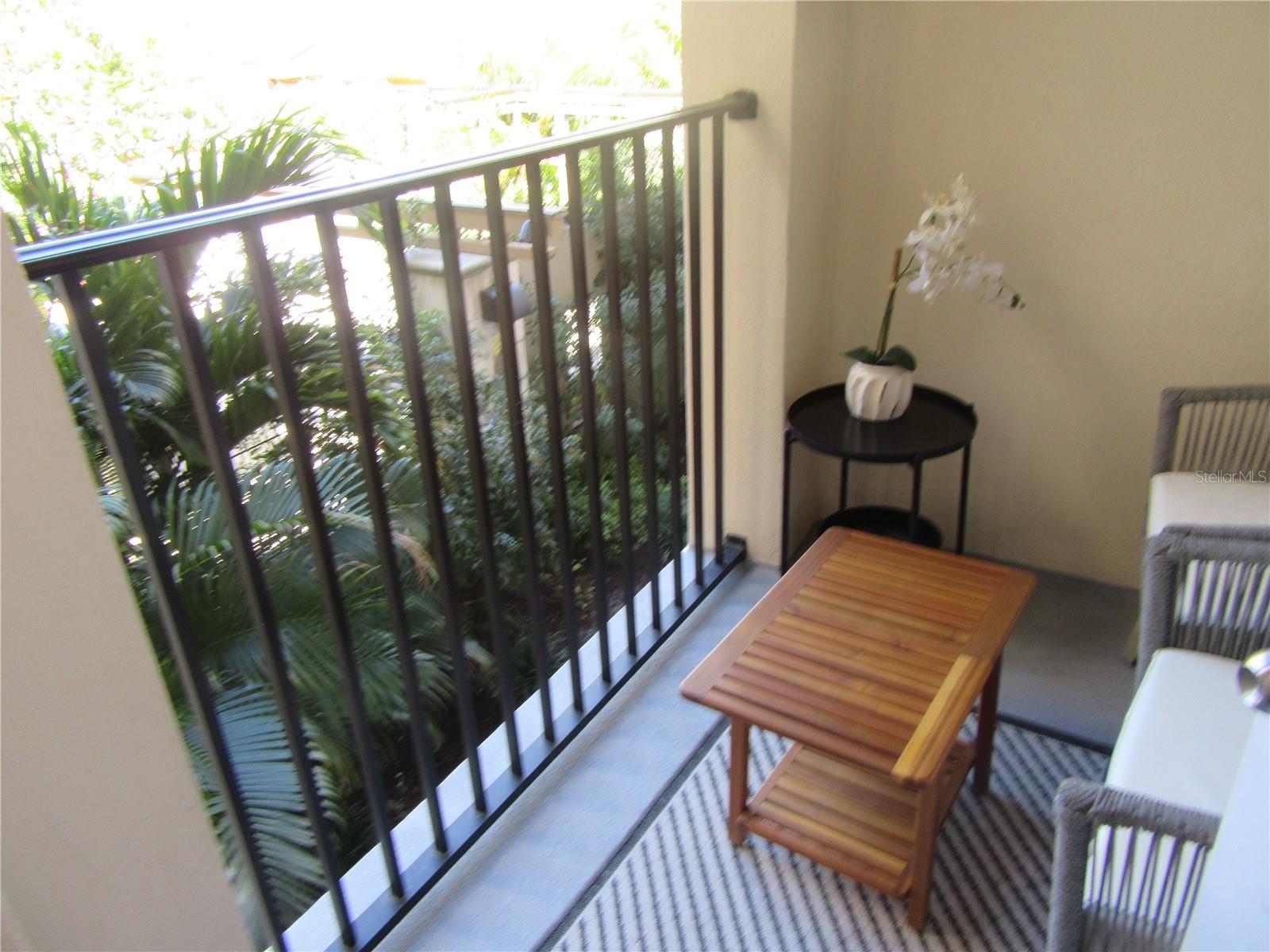 Image 41 of 52 For 200 4th Avenue S 209