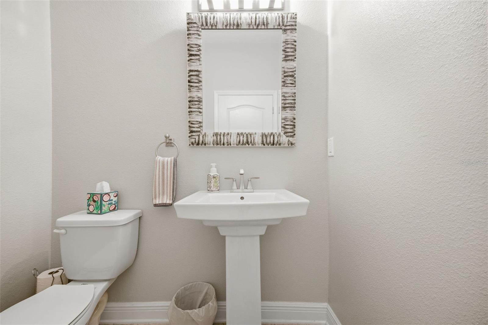 Image 10 of 91 For 15815 31st Street E