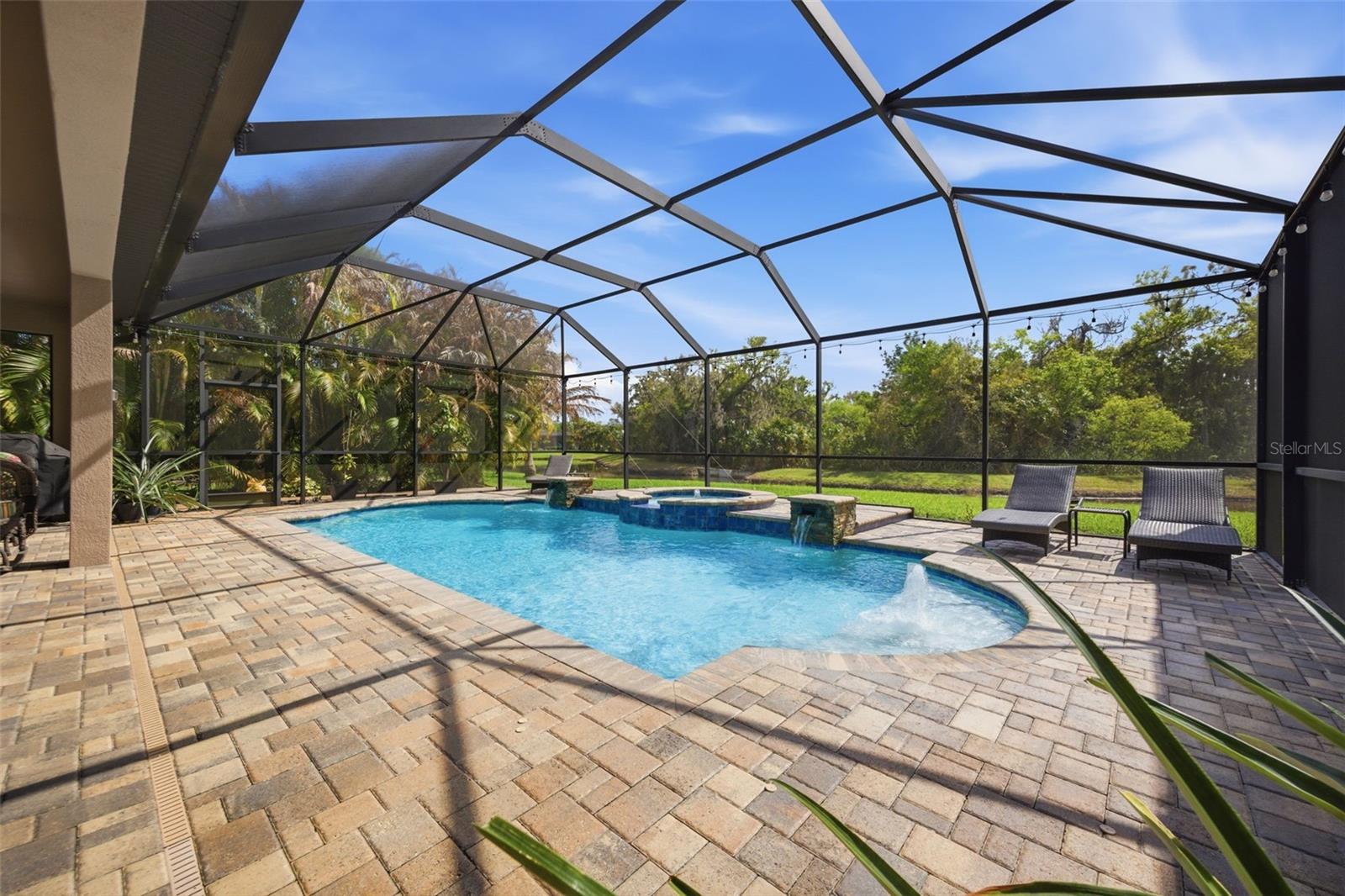 Image 55 of 91 For 15815 31st Street E