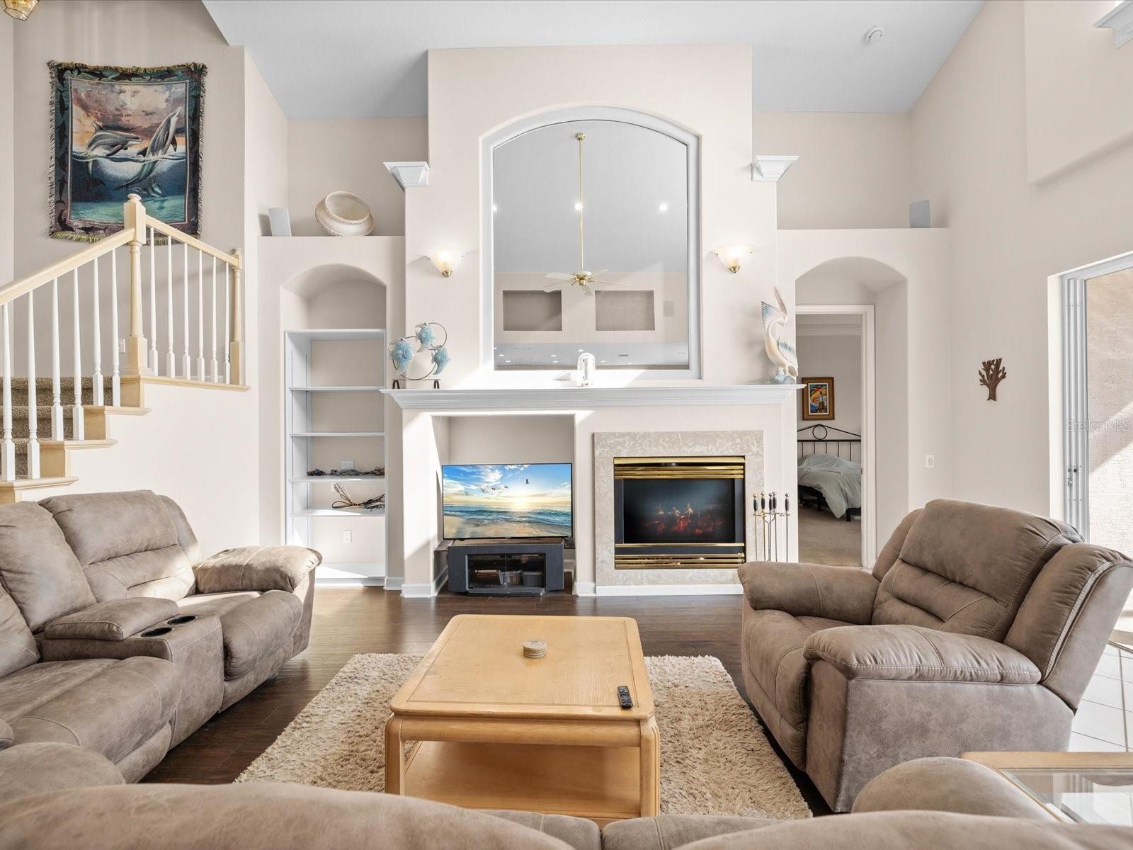 Image 10 of 48 For 7730 Aralia Way