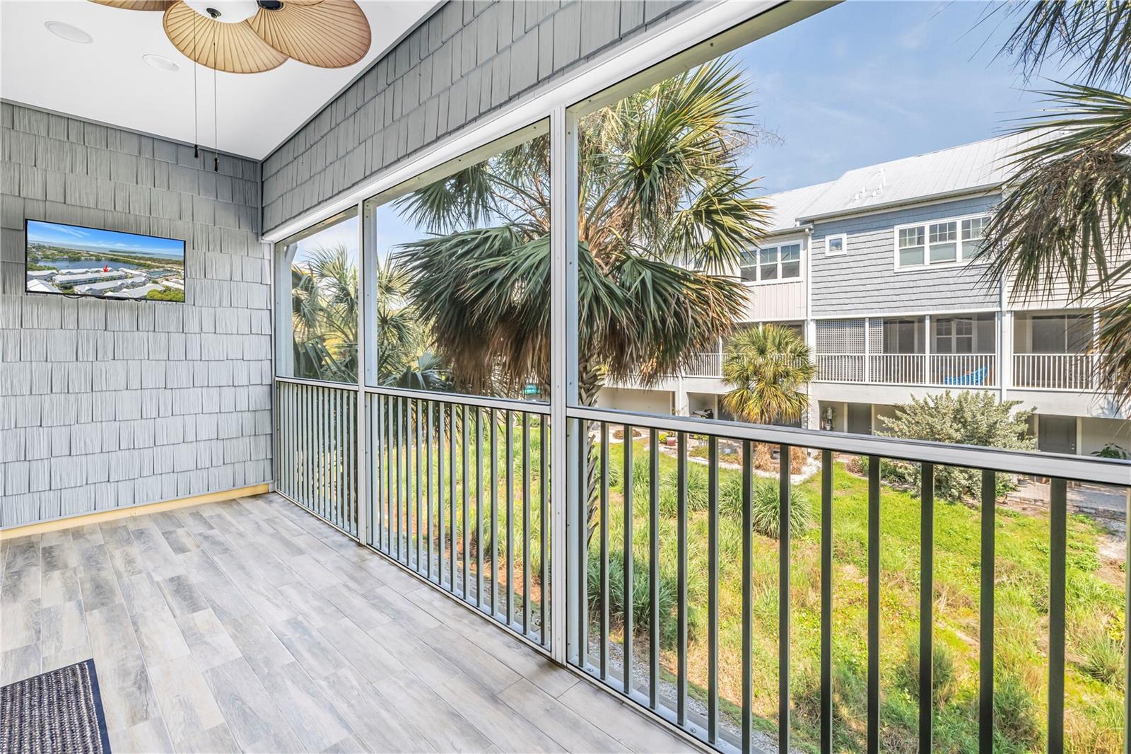 Image 22 of 60 For 3207 Nautical Place S