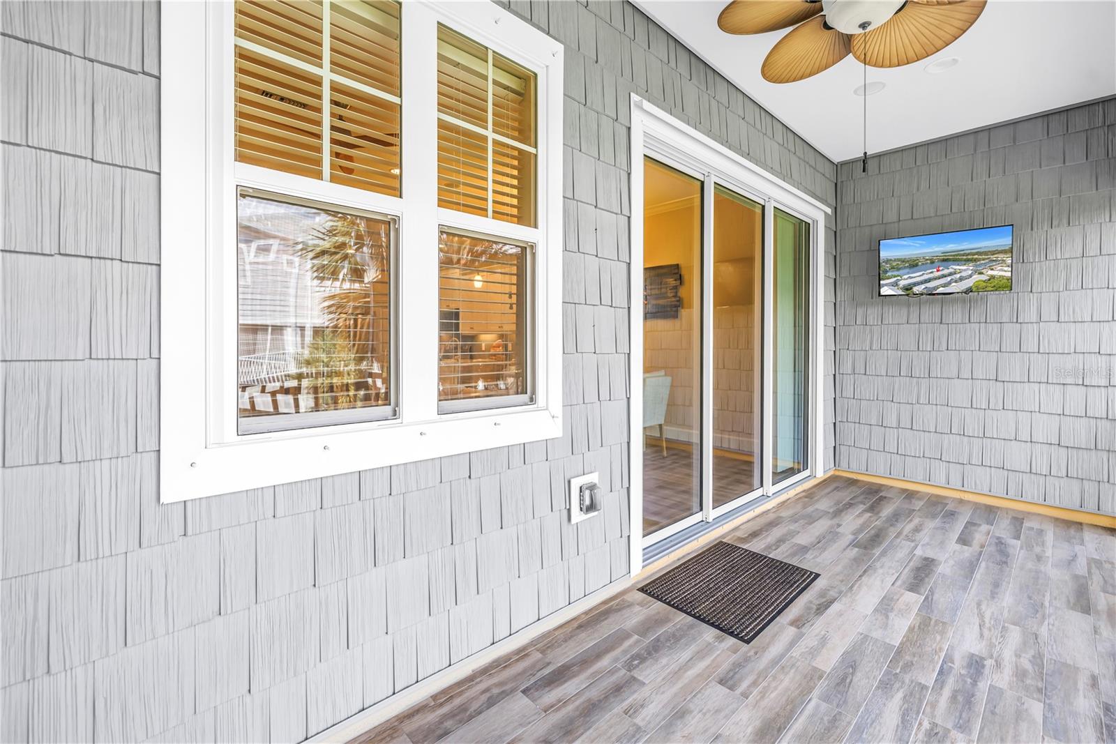 Image 24 of 60 For 3207 Nautical Place S