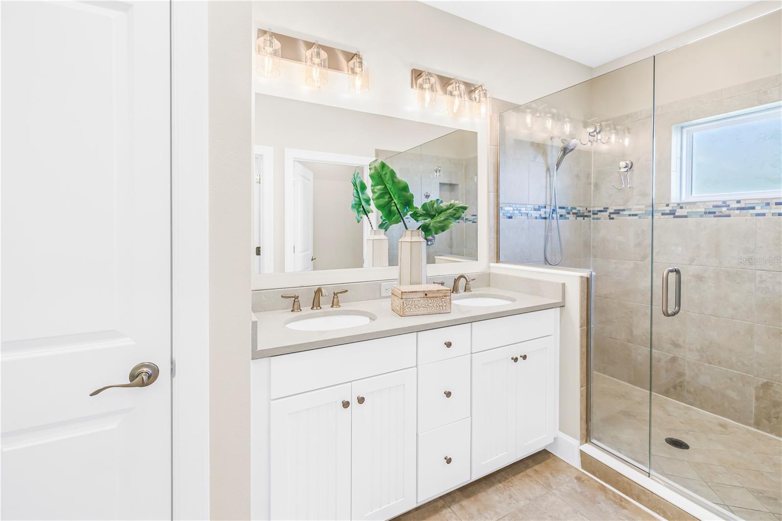 Image 31 of 60 For 3207 Nautical Place S