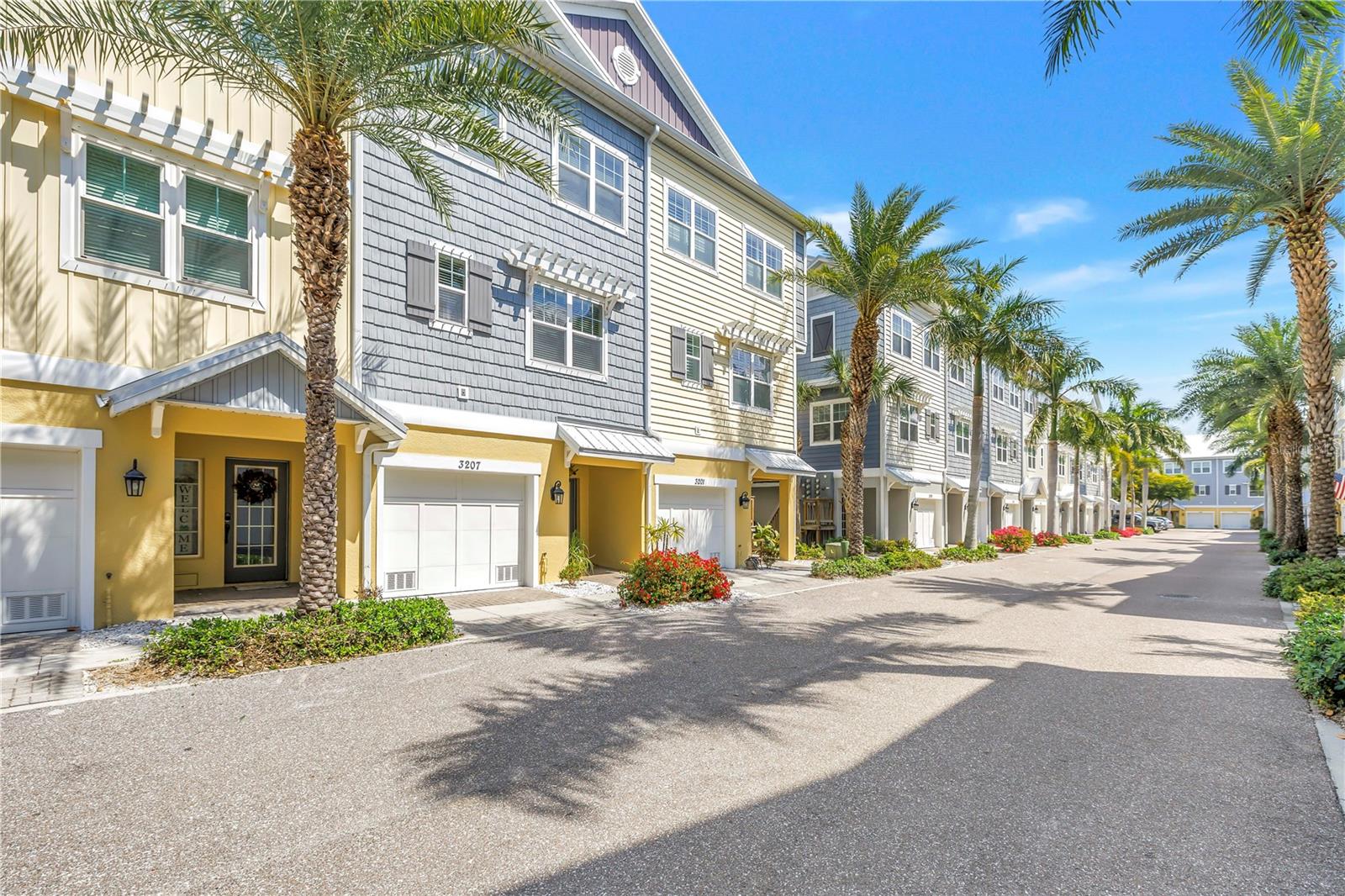 Image 55 of 60 For 3207 Nautical Place S